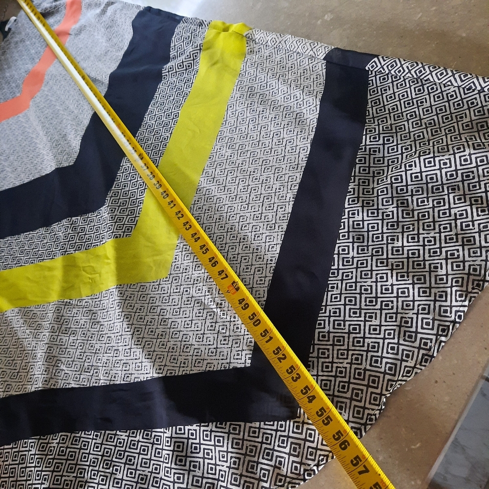 Old Navy Maxi Dress Womens Size Large V Neck Orange Yellow Geometic - Picture 13 of 16